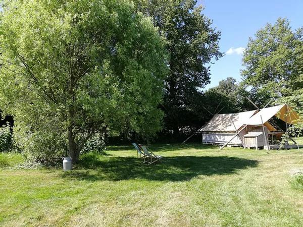 Ferme De La Marliere Saint-Vincent-en-Bresse Exterior photo